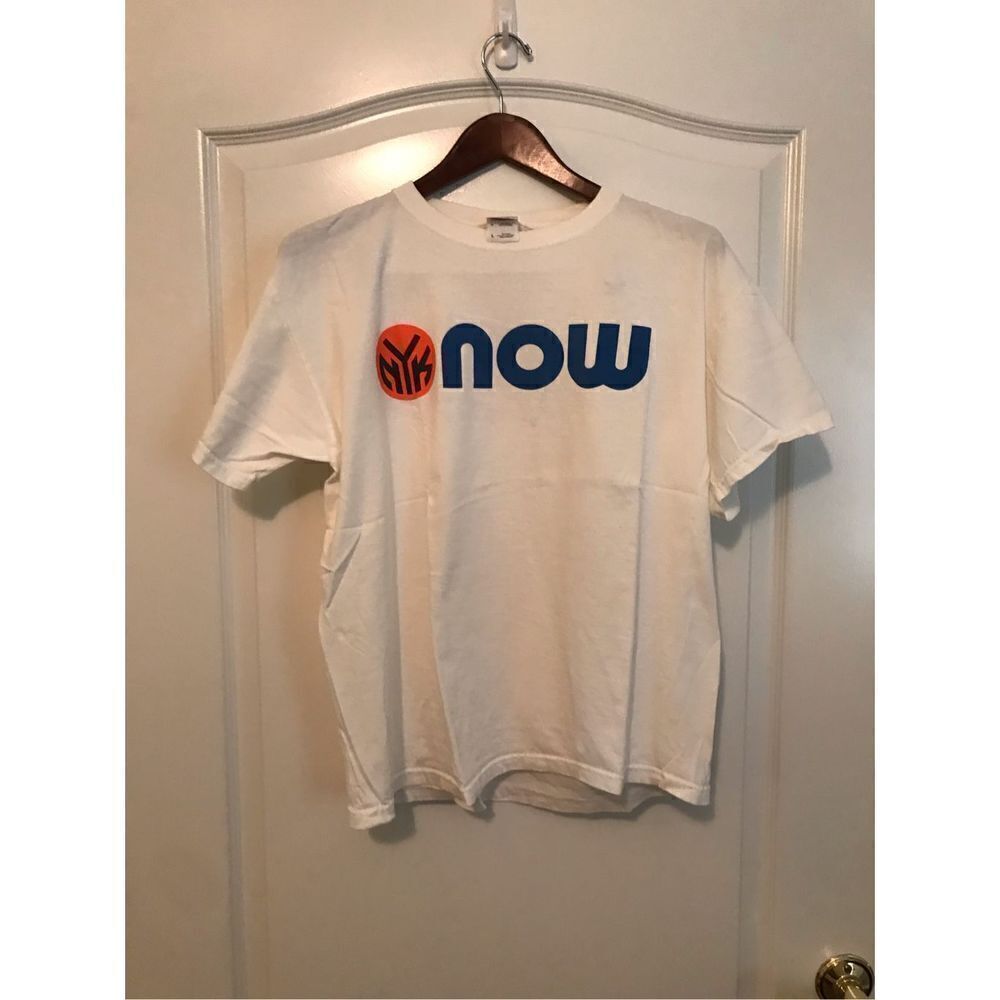 New York Knicks Basketball T-Shirt